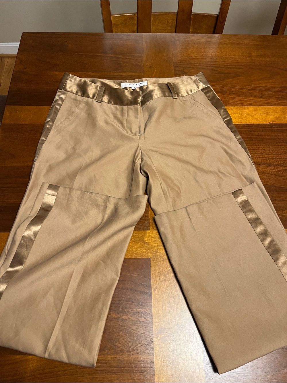 Trina Turk Satin-Look Tan pants, woman size 8